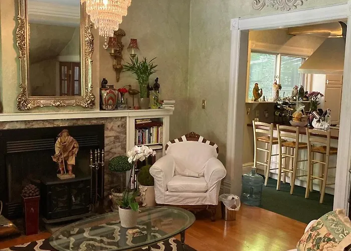 The Toscana Bed and breakfast 2*
