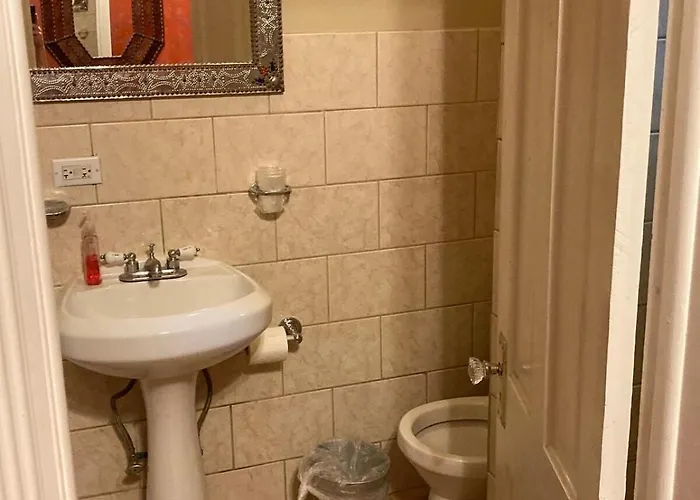 The Toscana Bed and breakfast Chicago