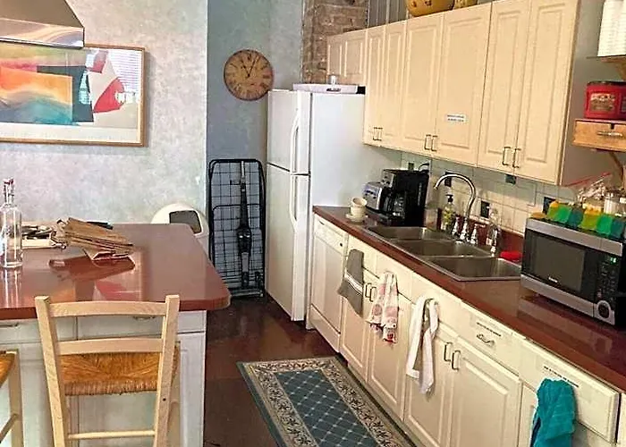 The Toscana Bed and breakfast 2*